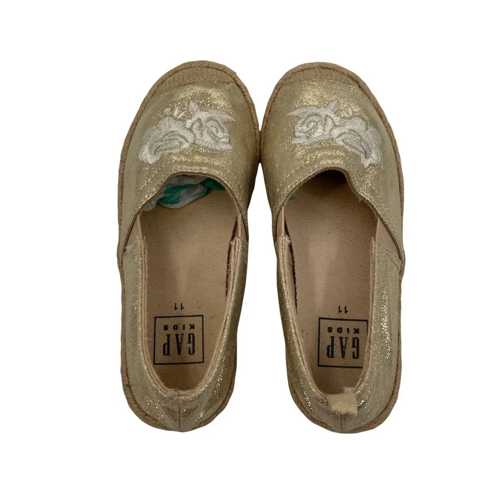 Gap Gold Embroidered Flower Slip-On Espadrille Flats Size 11 Toddler Girl
